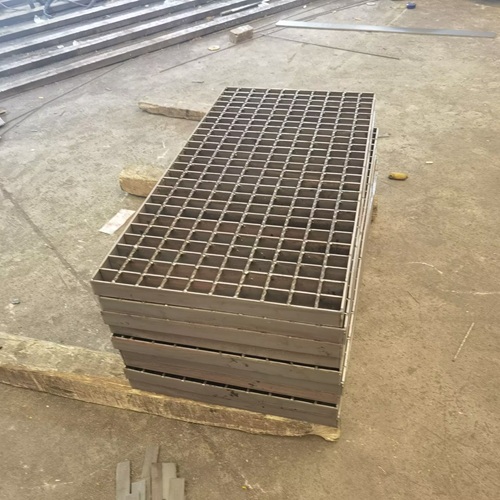 它憑什么越走越穩(wěn)？揭秘鋼格柵的突圍之道