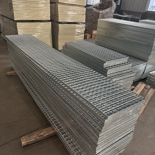 鋼格板現(xiàn)場(chǎng)切割注意事項(xiàng)，細(xì)節(jié)決定安裝質(zhì)量