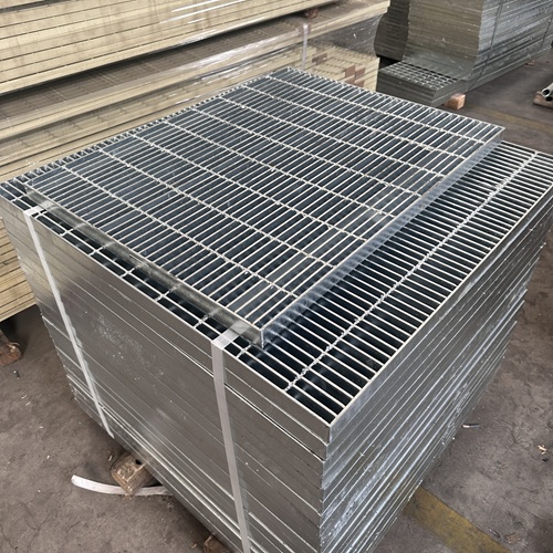 源頭鋼格板工廠優(yōu)勢(shì)有哪些